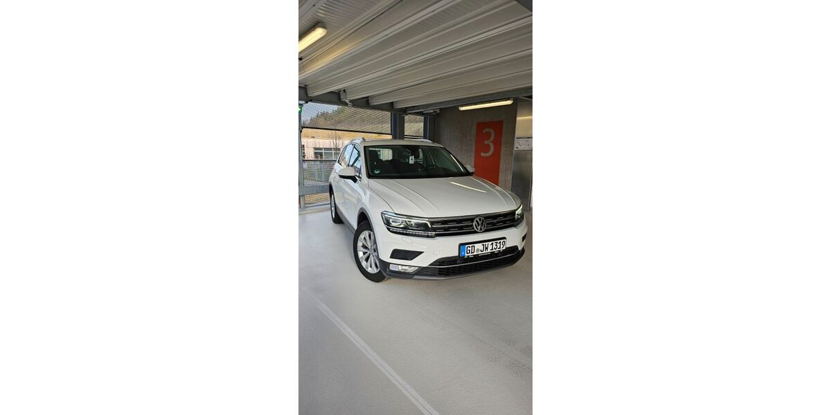 VW Tiguan 152.675 km 21.400 &euro; Langenfeld (Rheinland) 40764