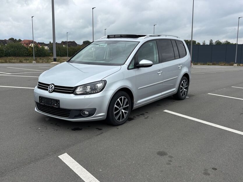 VW Touran 205.000 km 6.600 € Marktredwitz 95615