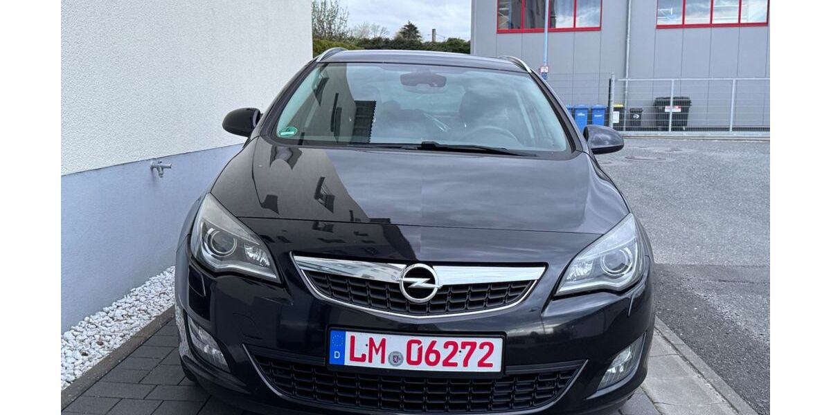 Opel Astra 218.000 km 3.999 &euro; Limburg 65552