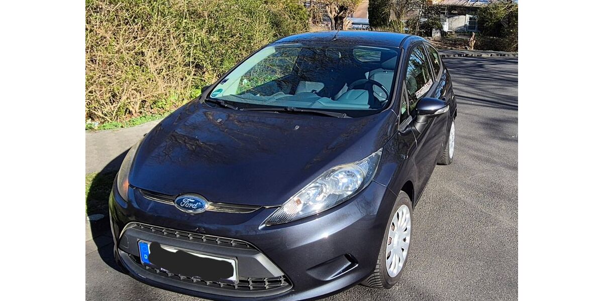 Ford Fiesta 136.000 km 3.400 &euro; Göttingen 37073