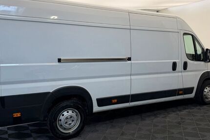 Opel Movano 126.000 km 18.900 &euro; Bad Lippspringe 33175