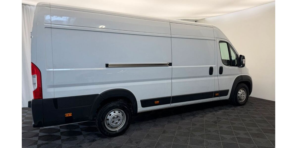 Opel Movano 126.000 km 18.900 &euro; Bad Lippspringe 33175