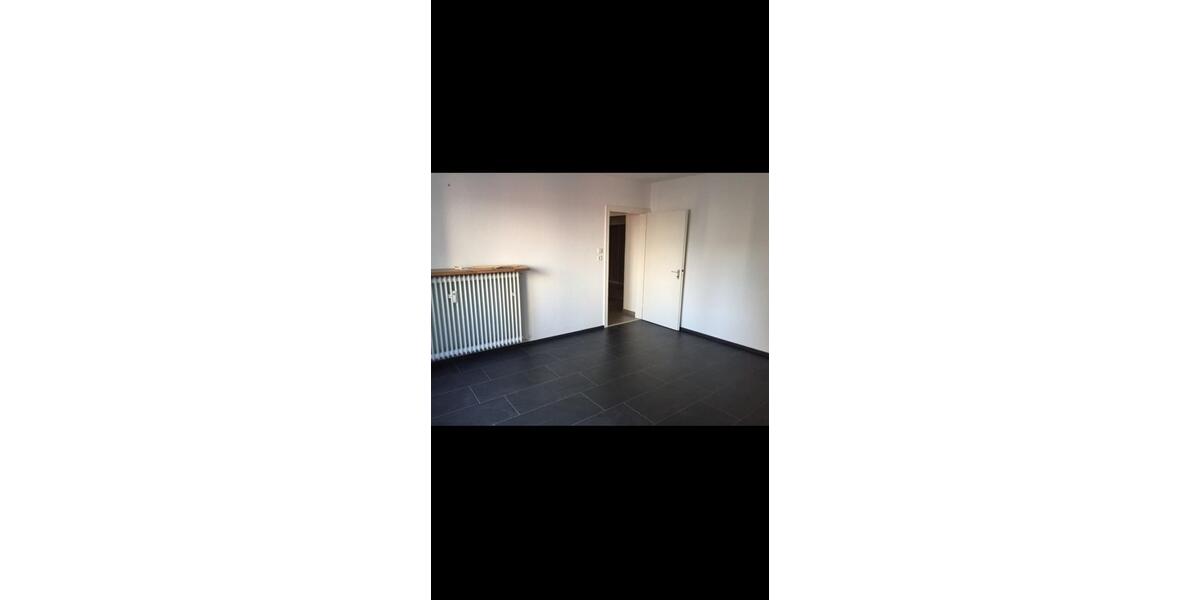 Etagenwohnung Bremerhaven Mitte - 3 Zimmer, 86 m&sup2;, 159.000&euro; | Angebot:26819928