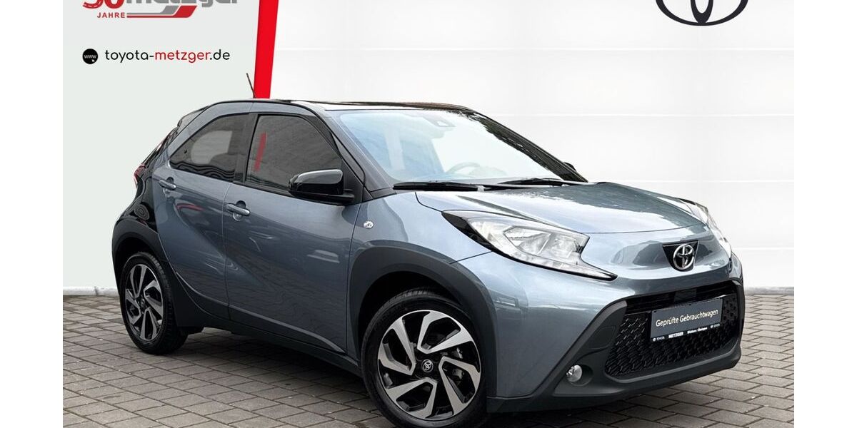 Toyota Aygo (X) 18.522 km 15.950 &euro; Widdern 74259