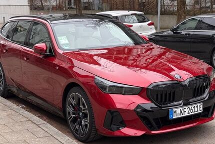 BMW i5 25.000 km 62.000 € München 80637