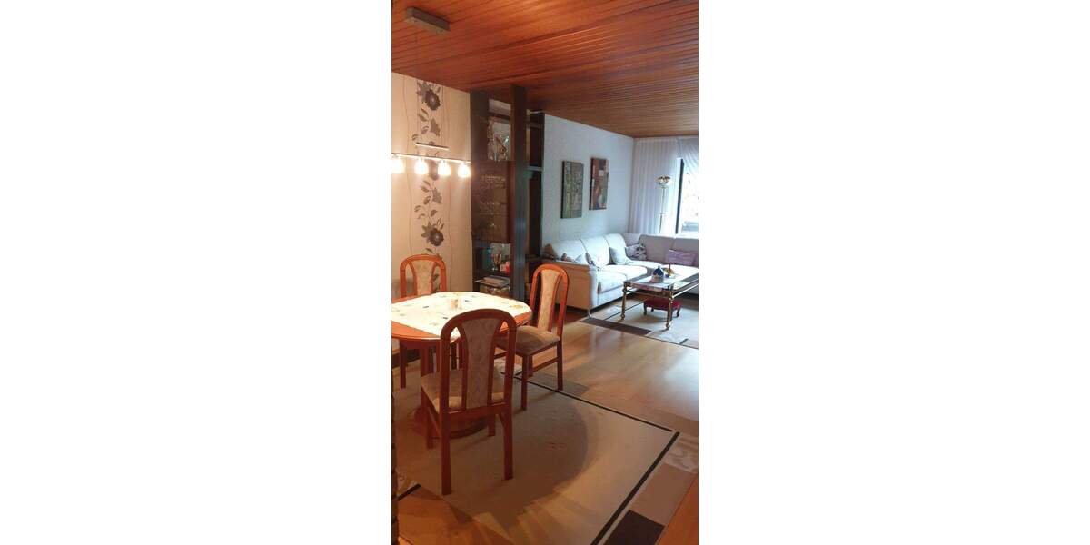 Charmantes Reihenmittelhaus in begehrter Lage von Oldenburg (Bümmerstede) 5 zimmer