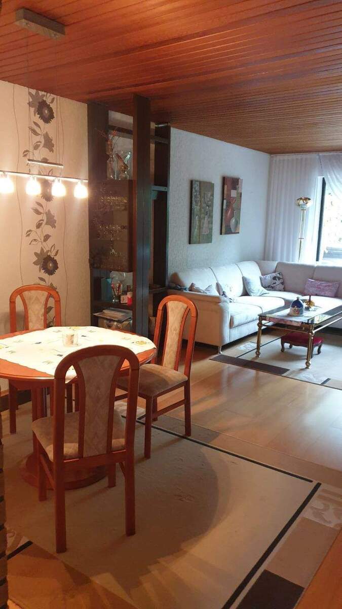 Charmantes Reihenmittelhaus in begehrter Lage von Oldenburg (Bümmerstede) 5 zimmer