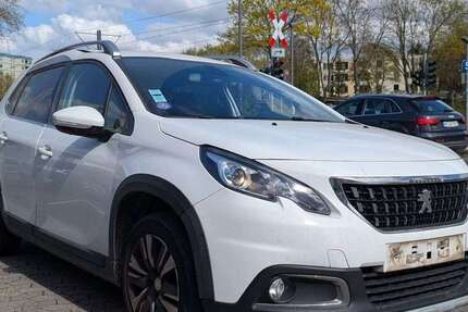 Peugeot 2008 114.296 km 9.999 &euro; Mainz 55128