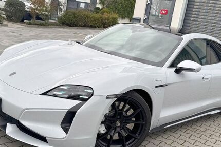 Porsche Taycan 26.432 km 135.990 € Kiedrich 65399