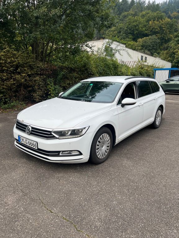 VW Passat Variant 260.720 km 11.500 € Gutach im Breisgau 79261