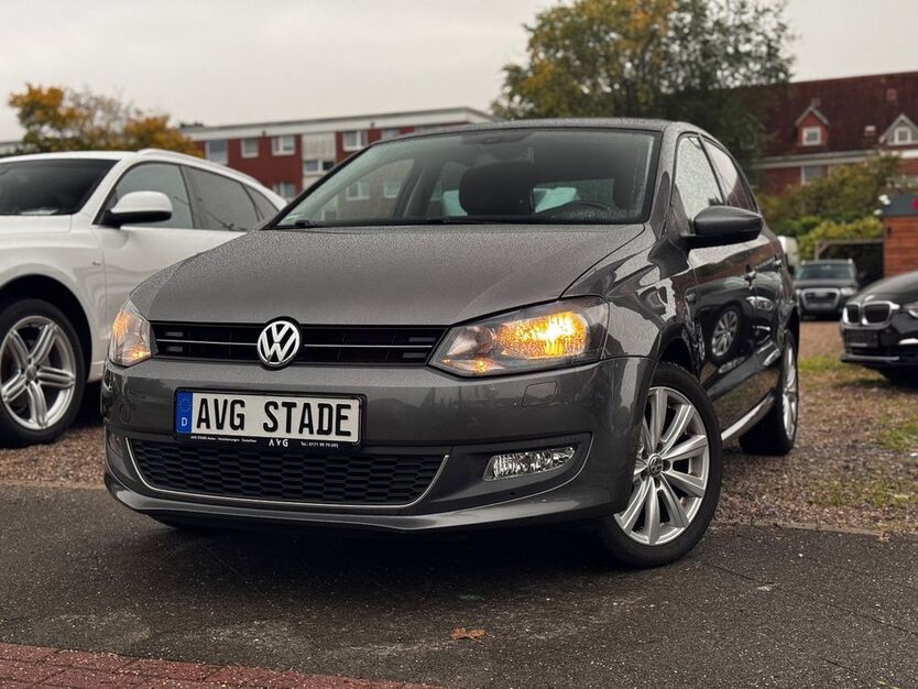 VW Polo 119.200 km 11.990 € Stade 21680