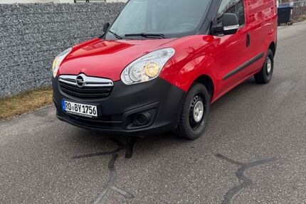 Opel Combo 60.410 km 7.999 &euro; Bad Aibling 83043