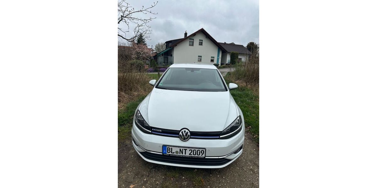 VW Golf 52.574 km 16.999 &euro; Jungingen 72417