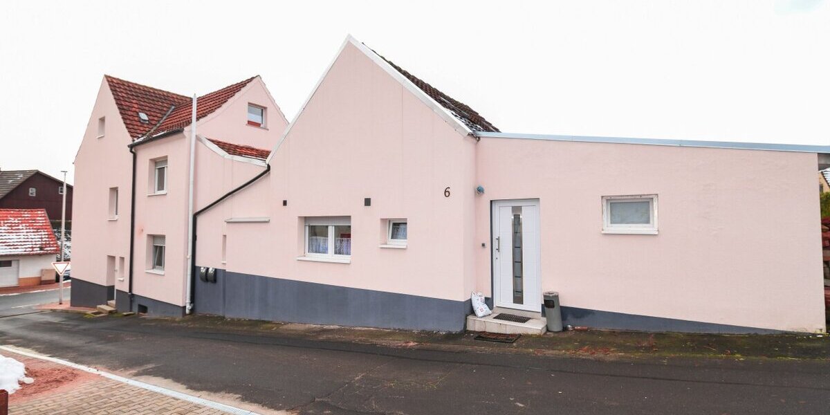 Heringen, 3 Familienhaus - Mehrfamilienhaus, Wohnhaus Heringen (Werra) Wölfershausen | Angebot:13558639
