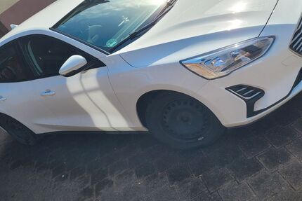 Ford Focus 151.000 km 5.800 &euro; Jossgrund 63639
