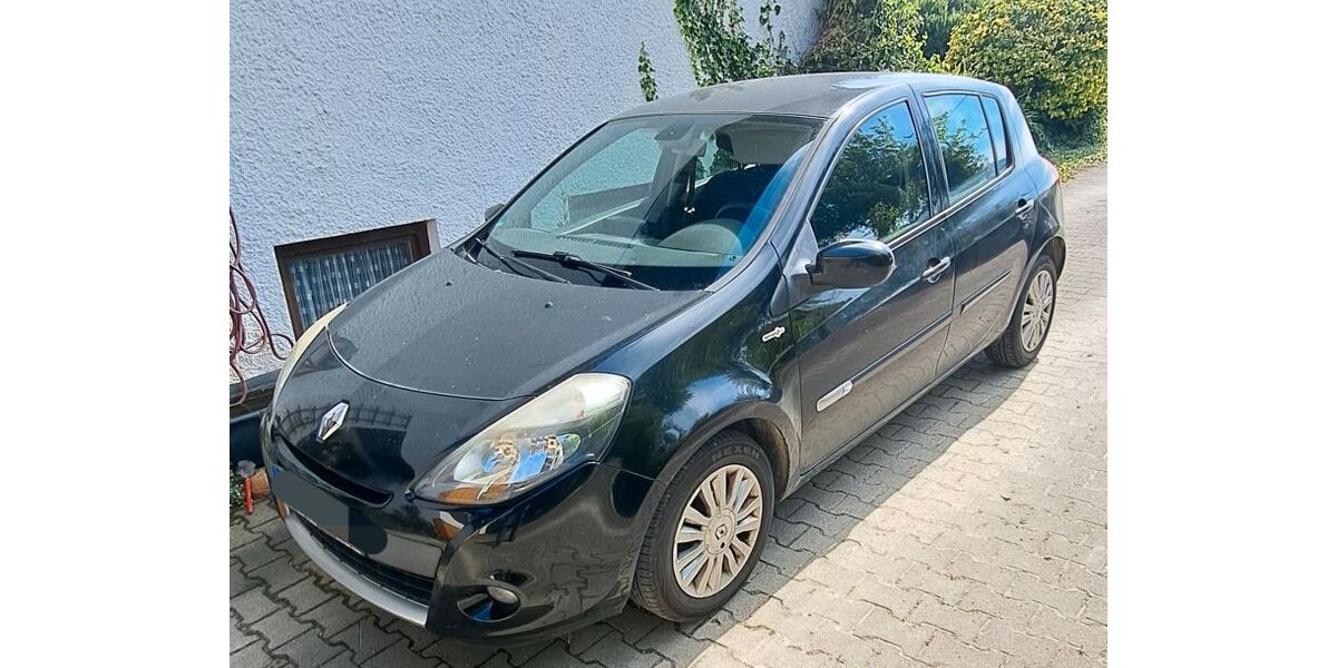 Renault Clio 129.730 km 2.890 &euro; Ruhstorf 94099