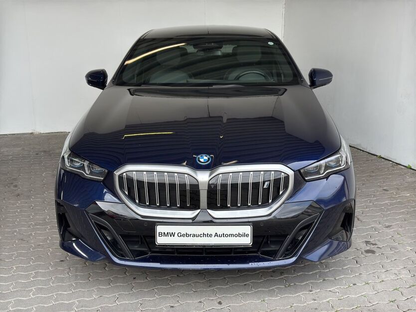 BMW i5 62.297 km 50.649 € Heilbronn 74076