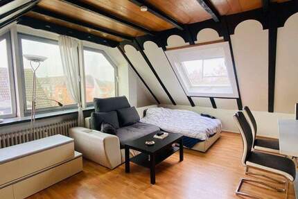 Helles Dachgeschoss-Apartment in ruhiger Wohnlage 1 zimmer
