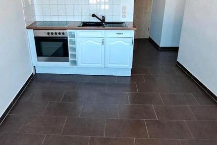 Wohnung Parchim - 2 Zimmer, 50 m&sup2;, 450&euro; | Angebot:26331752
