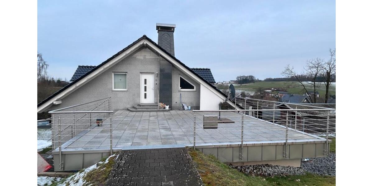 Einfamilienhaus Morsbach - 3 Zimmer, 138 m&sup2;, 1.000&euro; | Angebot:25151786