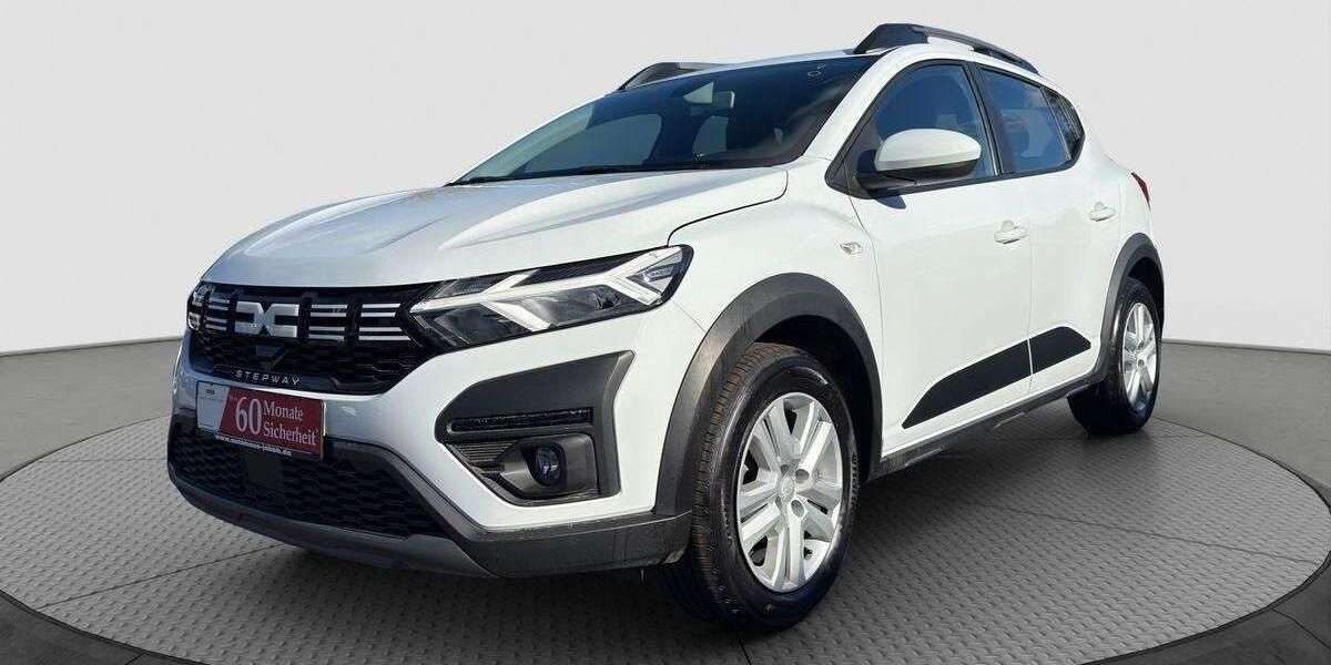 Dacia Sandero 10.100 km 14.998 &euro; Neustadt/Vogtland 08223