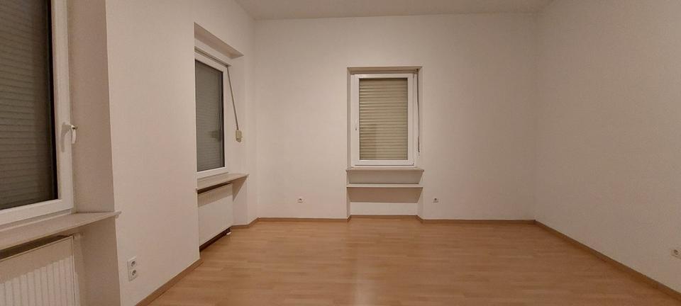 *RESERVIERT* Großzügige 3 ZKüB, in 67433 Neustadt, ab Januar 2026 zimmer