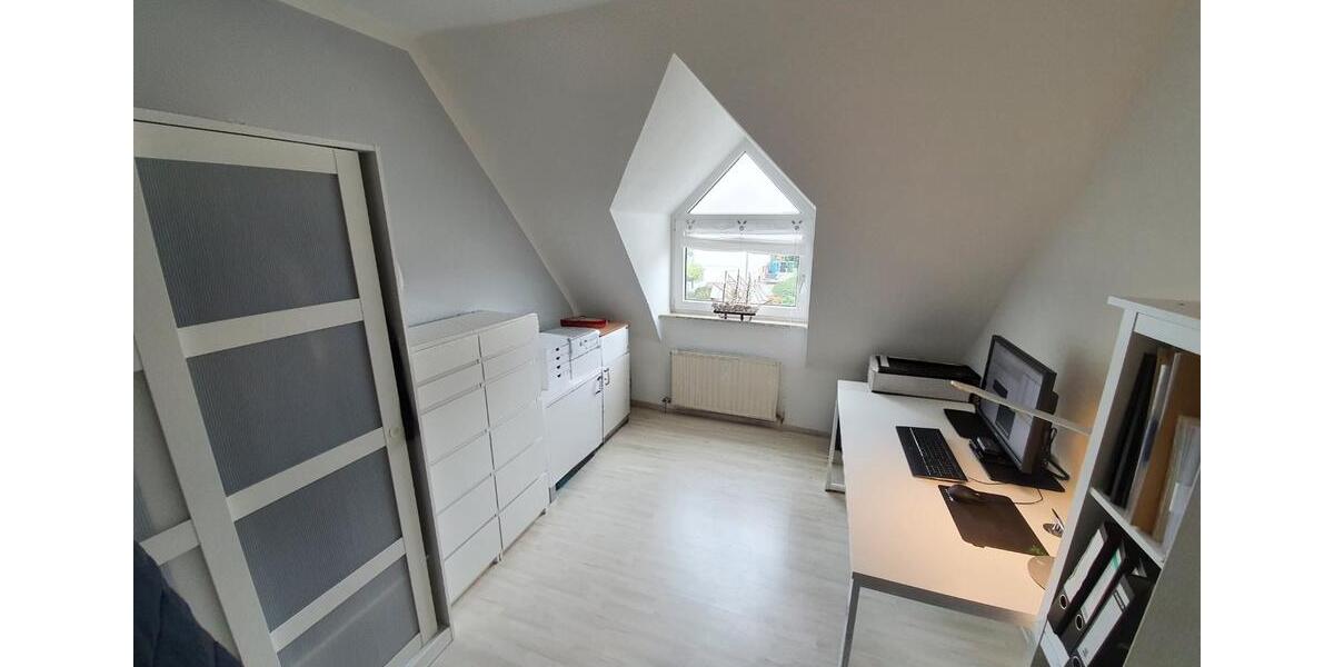 Dachgeschoßwohnung Duderstadt - 3 Zimmer, 87 m&sup2;, 225.000&euro; | Angebot:25323784