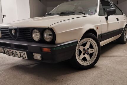 Alfa Romeo Alfasud 84.000 km 17.299 &euro; Bielefeld 33619