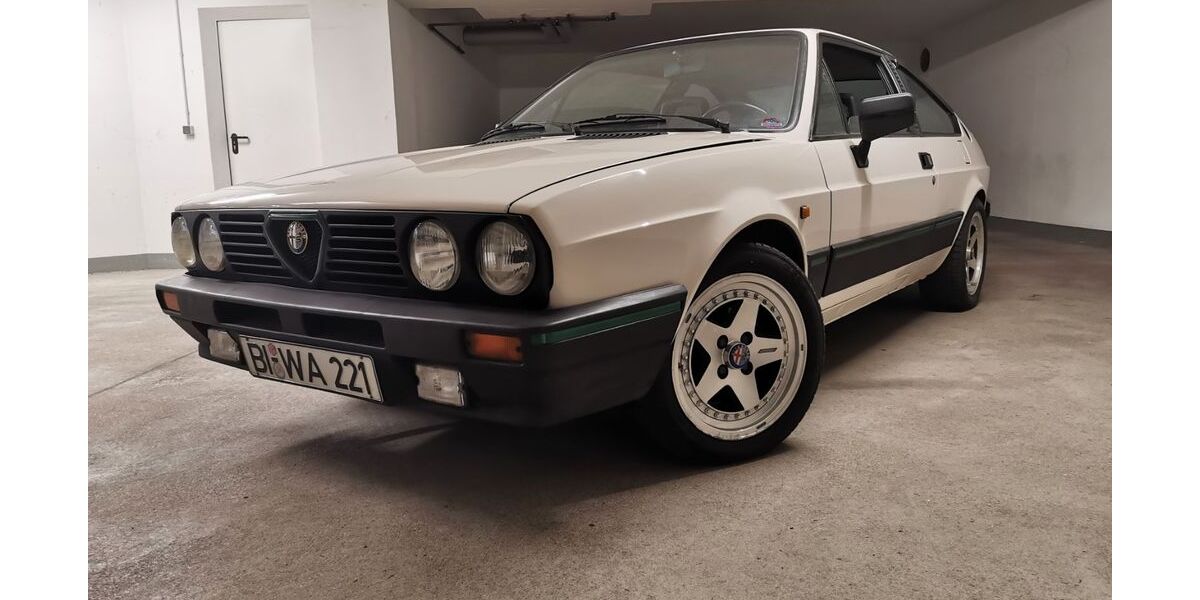 Alfa Romeo Alfasud 84.000 km 17.299 &euro; Bielefeld 33619