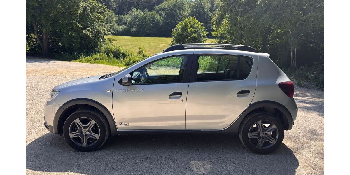 Dacia Sandero 119.342 km 7.150 &euro; Albstadt 72459