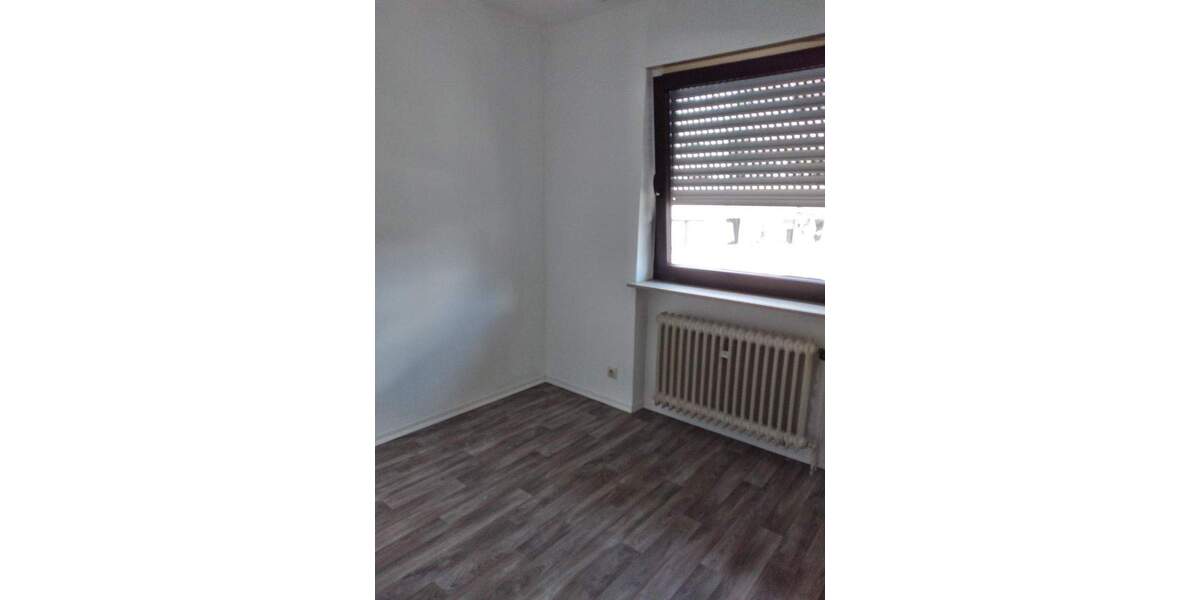 KL-Ost - 2-Zimmerwohnung mit Balkon - Für 1 Person geeignet 2 zimmer