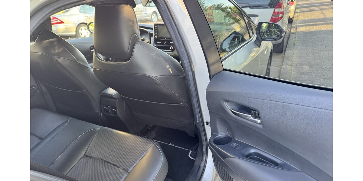 Toyota Corolla 148.000 km 17.700 € Hanau 63450