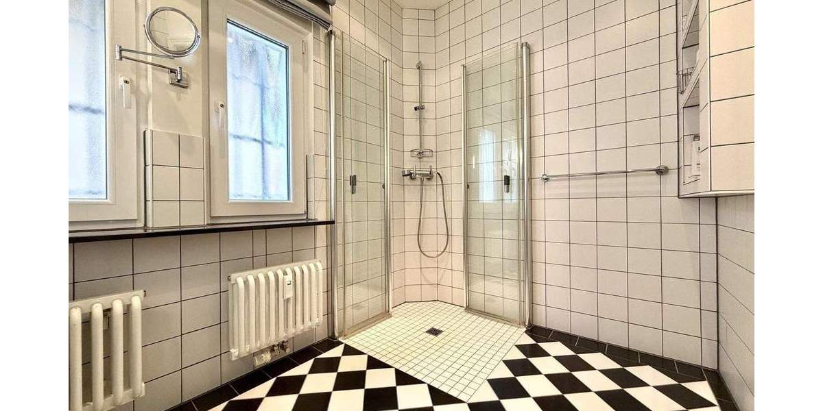 Mehrfamilienhaus, Wohnhaus Offenbach Offenbach am Main - 9 Zimmer, 307 m&sup2;, 1.370.000&euro; | Angebot:24546092