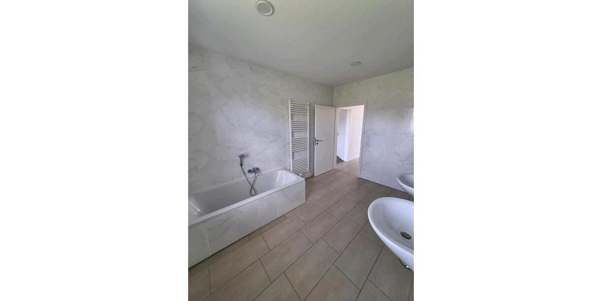 Doppelhaushälfte Goldenstedt - 4 Zimmer, 130 m&sup2;, 395.000&euro; | Angebot:26357475