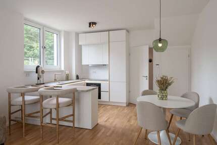 Haus zum Mieten in Erkner 1.690 € 124.96 m² 4 zimmer