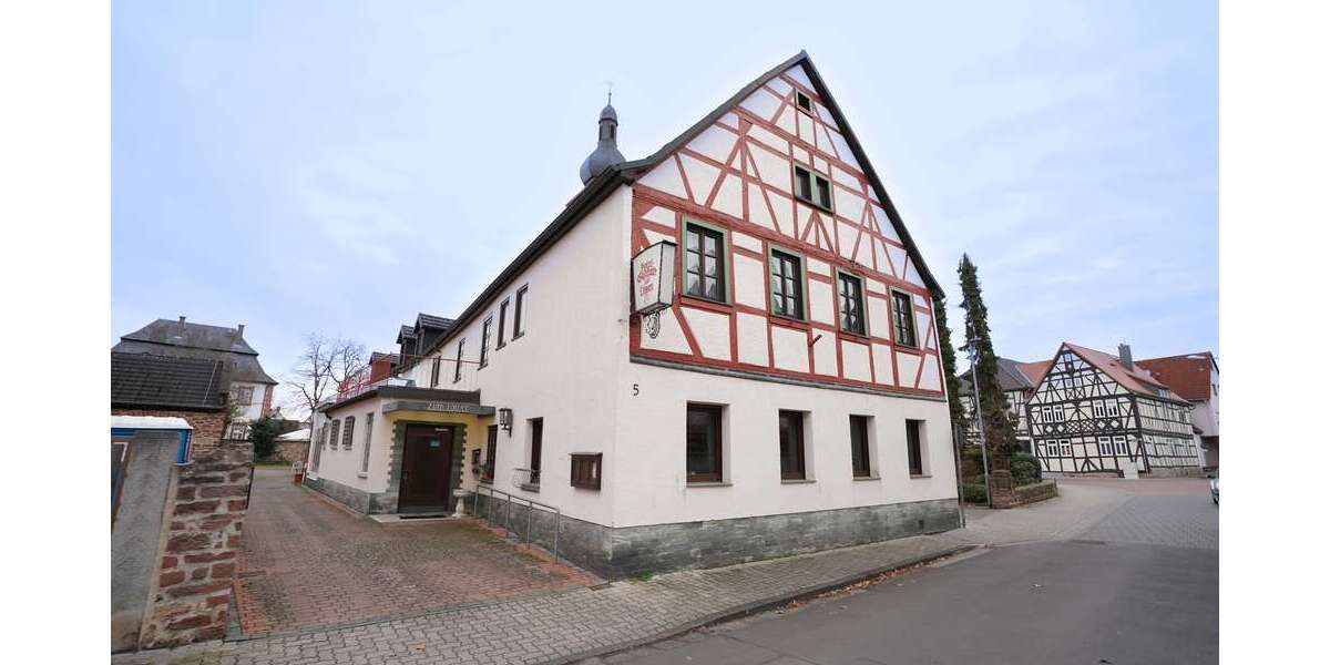 Einfamilienhaus Hainburg Klein-Krotzenburg - 8 Zimmer, 344 m&sup2;, 780.000&euro; | Angebot:24852025