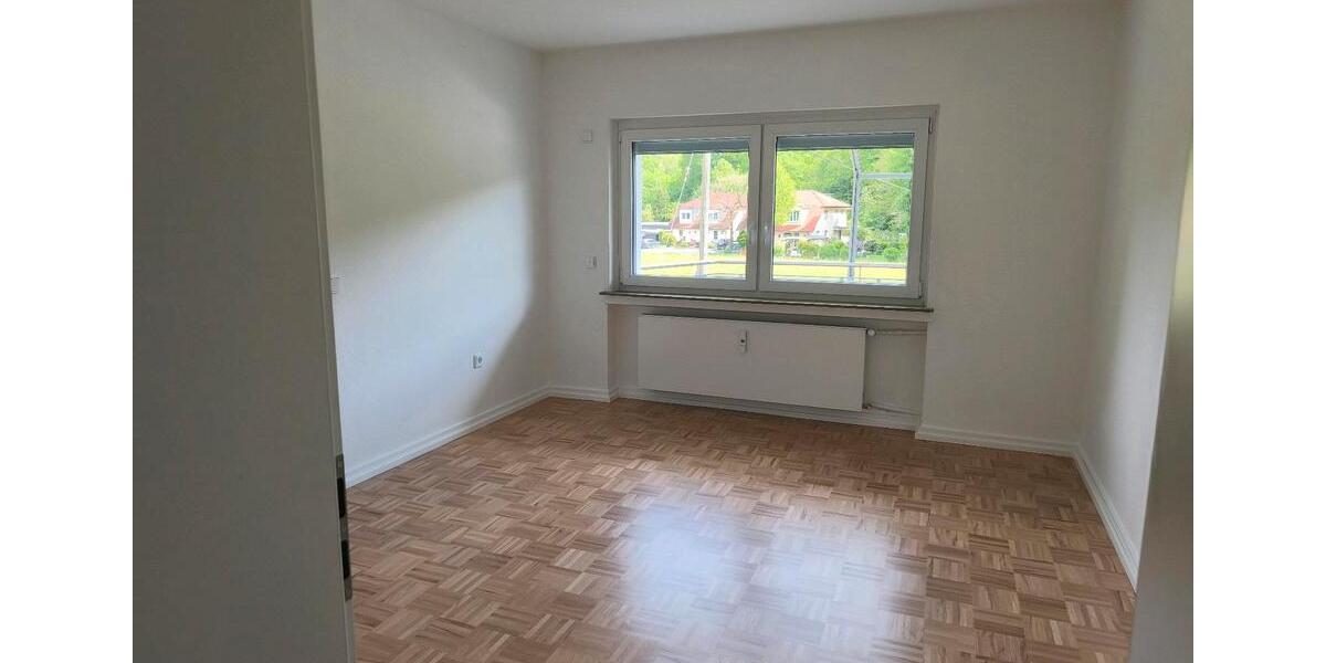 Etagenwohnung Overath - 4 Zimmer, 126 m&sup2;, 1.385&euro; | Angebot:26640744