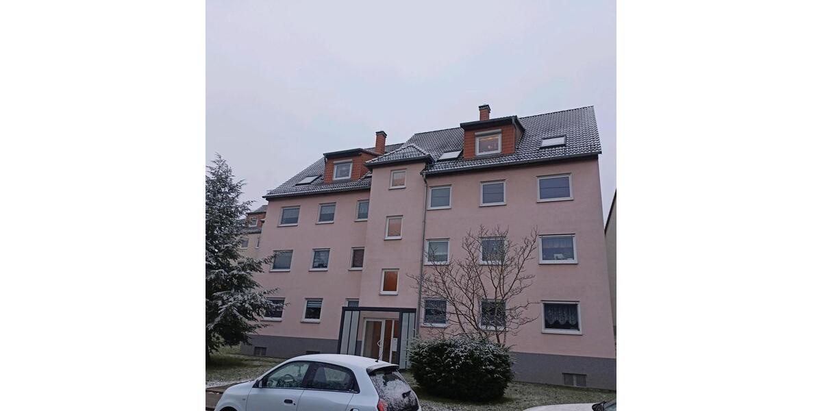Etagenwohnung Zwickau Auerbach - 4 Zimmer, 98 m&sup2;, 110.000&euro; | Angebot:24486561