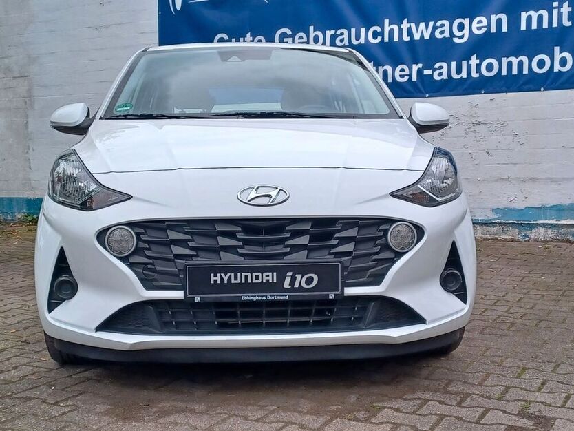 i10