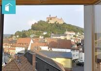 1-Zimmer-Wohnung mit Blick auf die Plassenburg! in Charmanten denkmalgeschütztem Mehrfamilienhaus