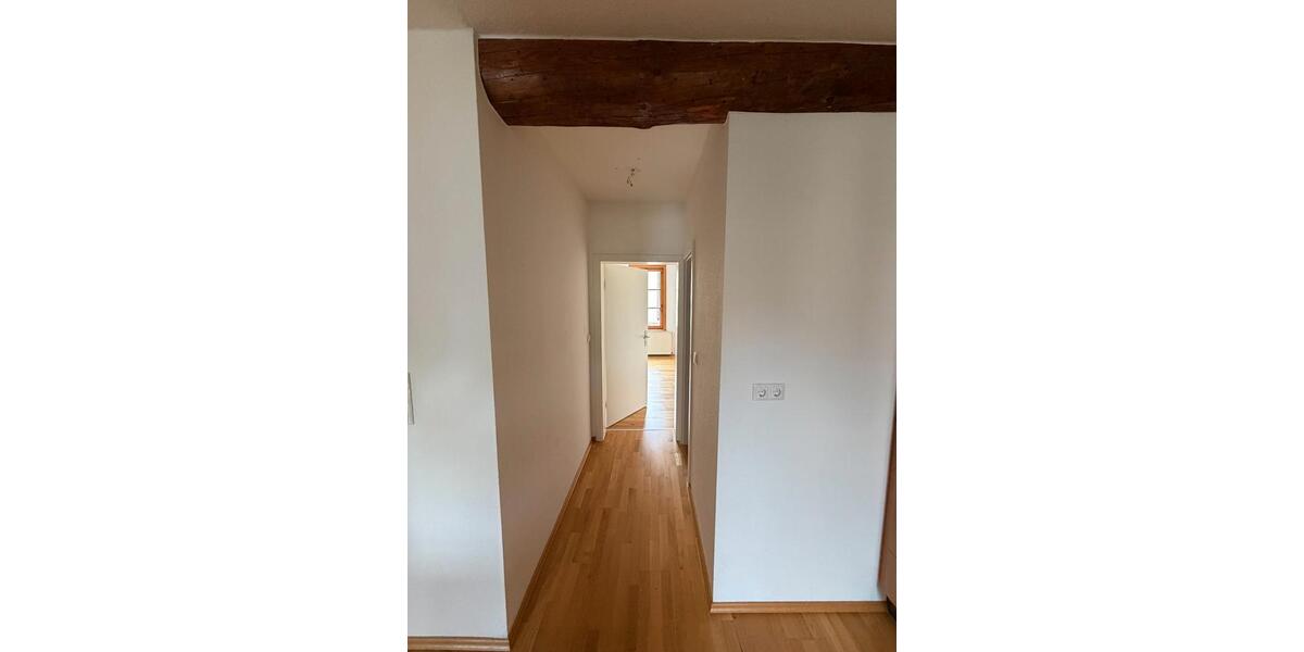 Etagenwohnung Schotten - 3 Zimmer, 92 m&sup2;, 700&euro; | Angebot:26335168