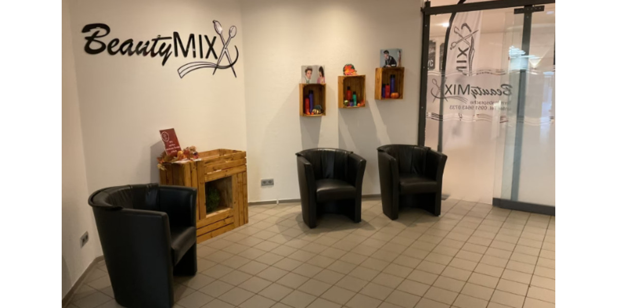 Voll ausgestatteter Friseursalon im Ertl-Zentrum Hallstadt zu vermieten! zimmer