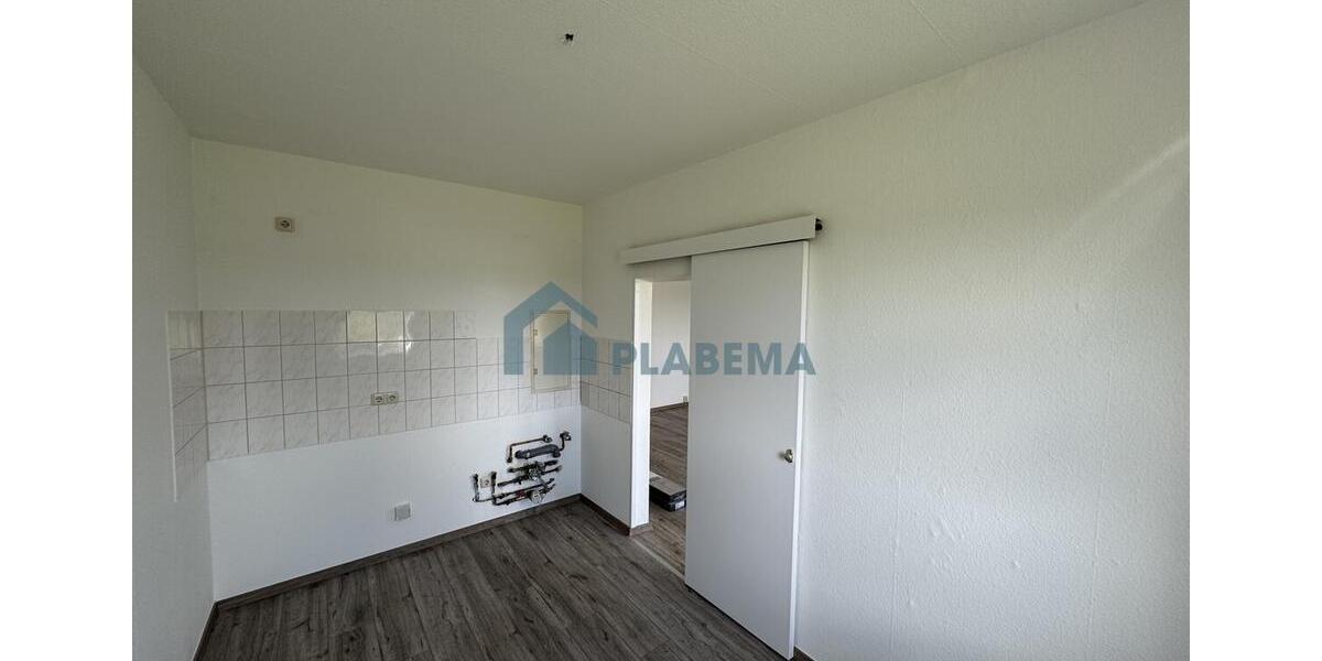 Etagenwohnung Lübz - 2 Zimmer, 49 m&sup2;, 445&euro; | Angebot:26148831