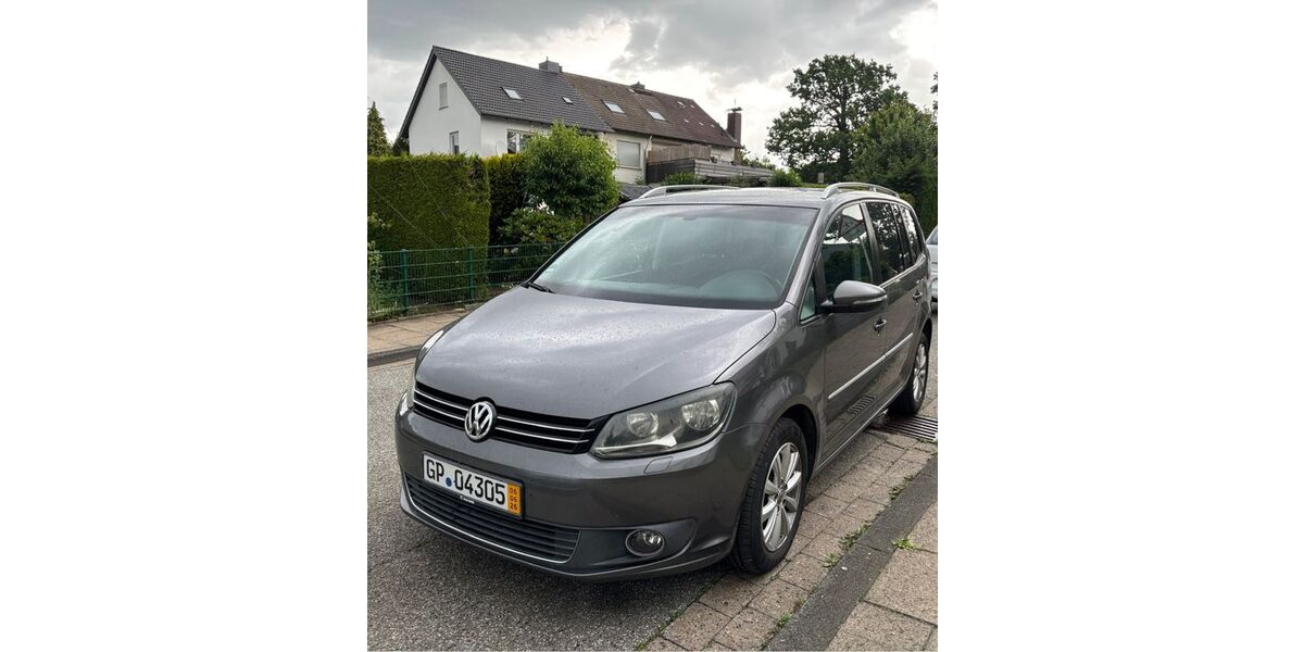 VW Touran 289.126 km 5.600 &euro; Herford 32049