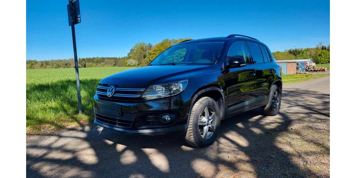 VW Tiguan 222.000 km 6.950 &euro; Mücke 35325