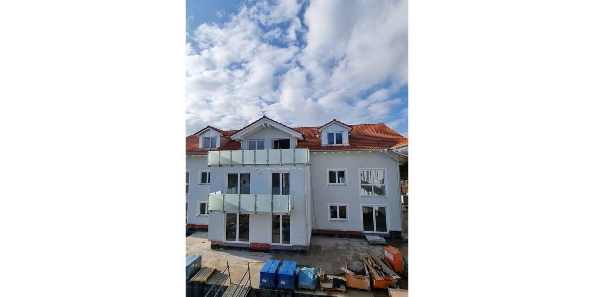 Etagenwohnung Grafing - 2 Zimmer, 63 m&sup2;, 1.290&euro; | Angebot:26460813