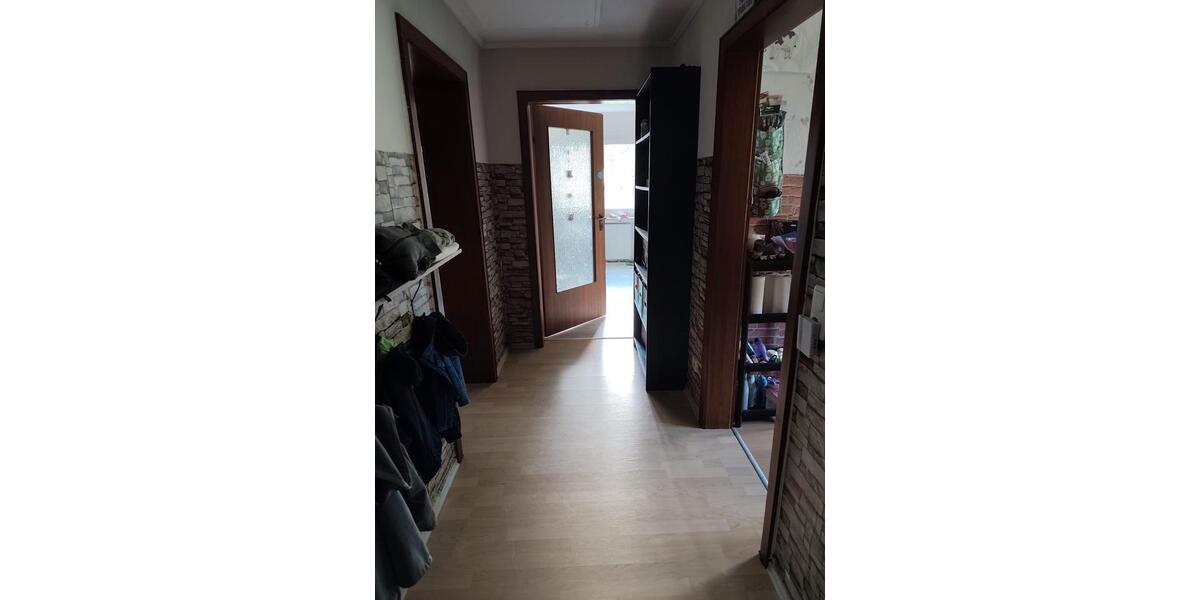 Dachgeschoßwohnung Adenau - 2 Zimmer, 85 m&sup2;, 700&euro; | Angebot:26236219
