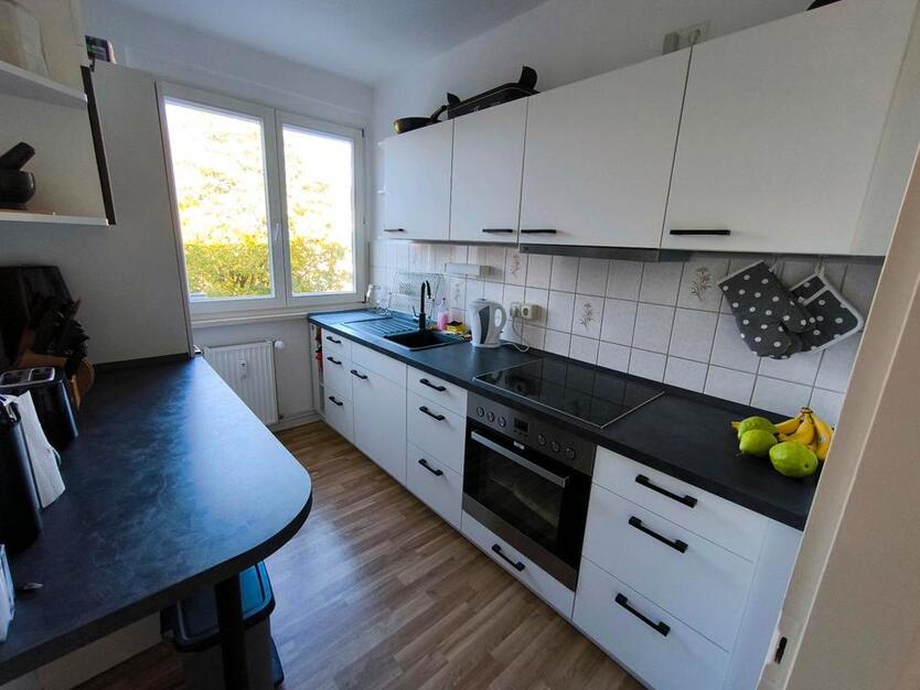 2 Raum Wohnung mit Einbauküche (gegen Abschlagszahlung!) zimmer