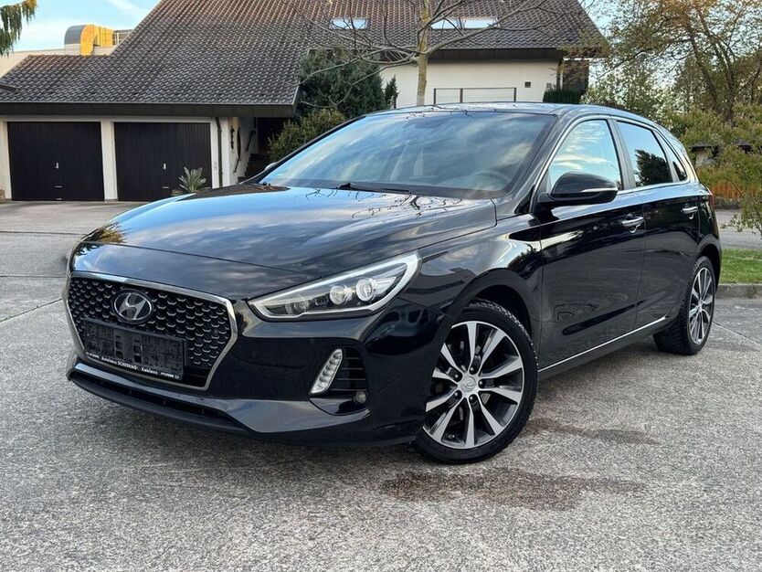 i30