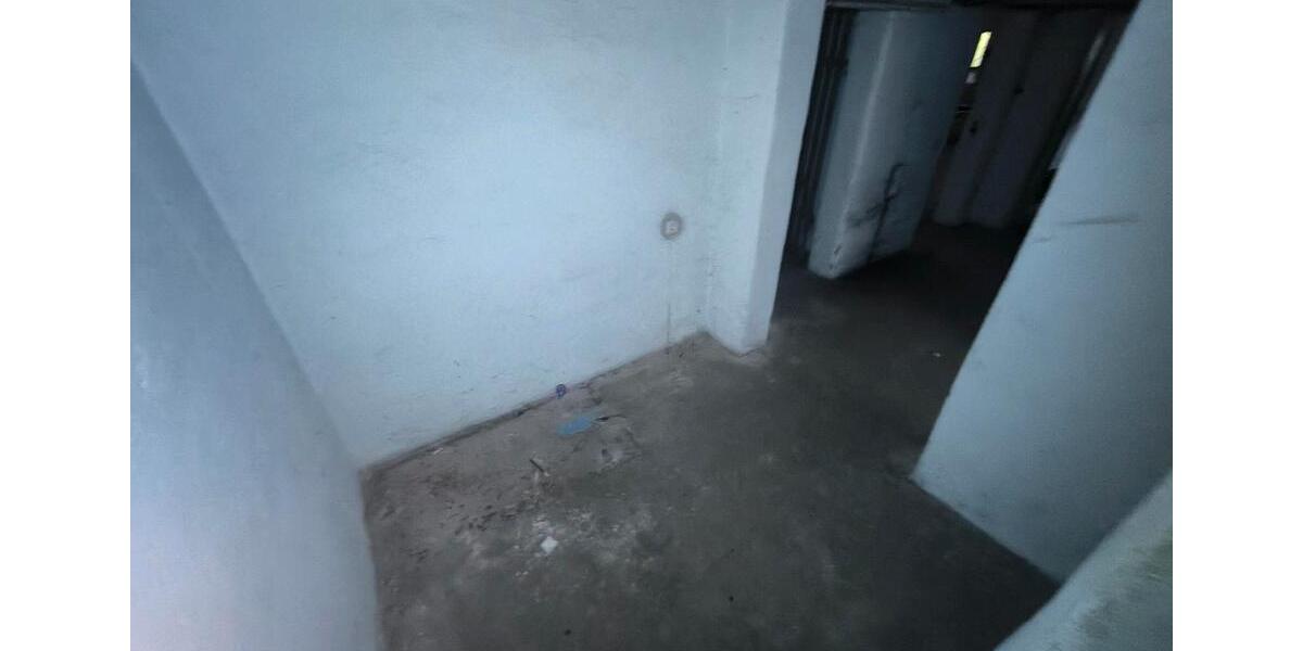 Einfamilienhaus Waldsassen - 6 Zimmer, 180.000&euro; | Angebot:21813445